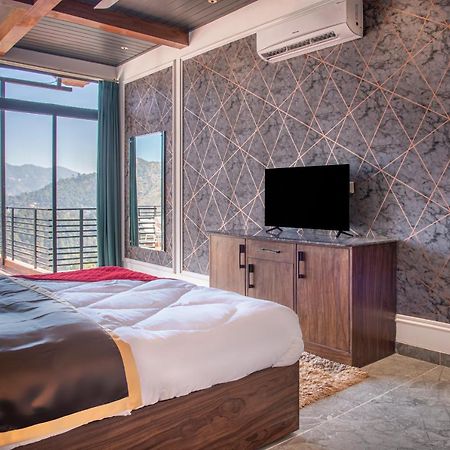Bed and Breakfast Hillcrest Heights Касаулі Екстер'єр фото