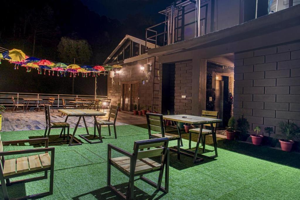 Bed and Breakfast Hillcrest Heights Касаулі Екстер'єр фото