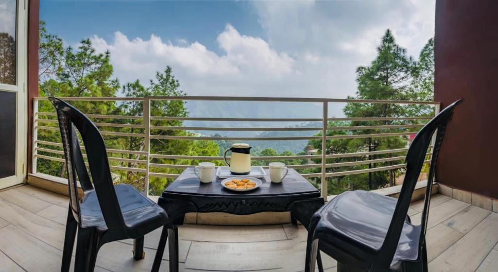 Bed and Breakfast Hillcrest Heights Касаулі Екстер'єр фото
