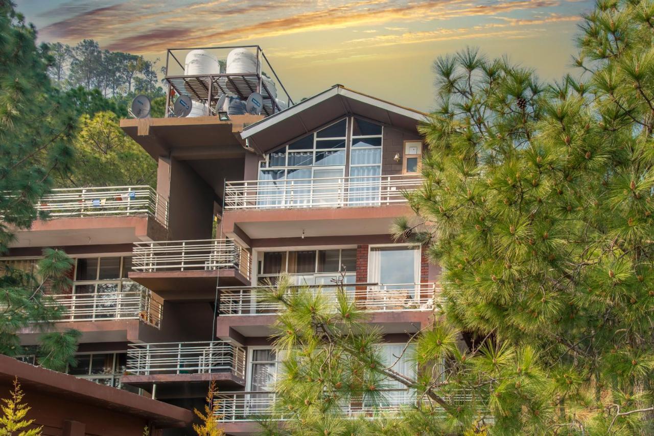 Bed and Breakfast Hillcrest Heights Касаулі Екстер'єр фото