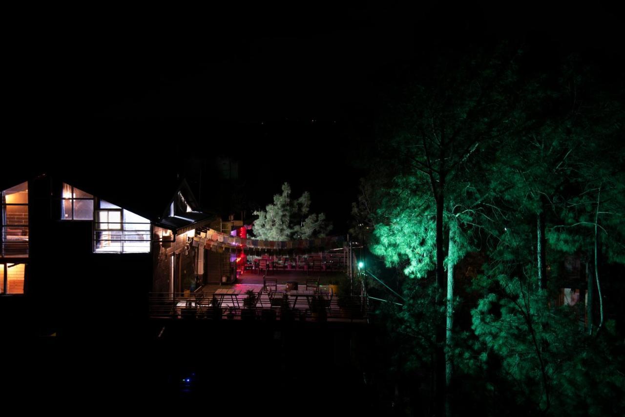 Bed and Breakfast Hillcrest Heights Касаулі Екстер'єр фото