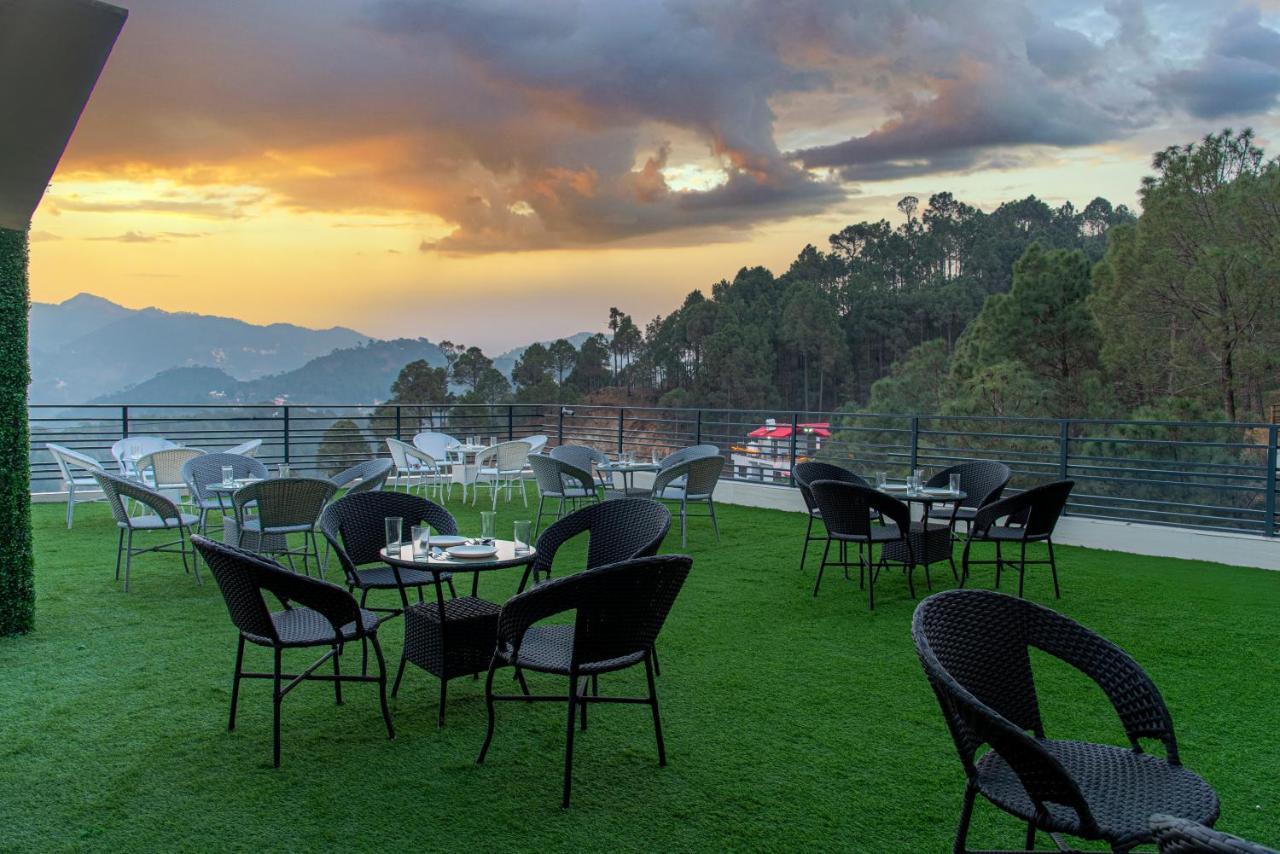Bed and Breakfast Hillcrest Heights Касаулі Екстер'єр фото