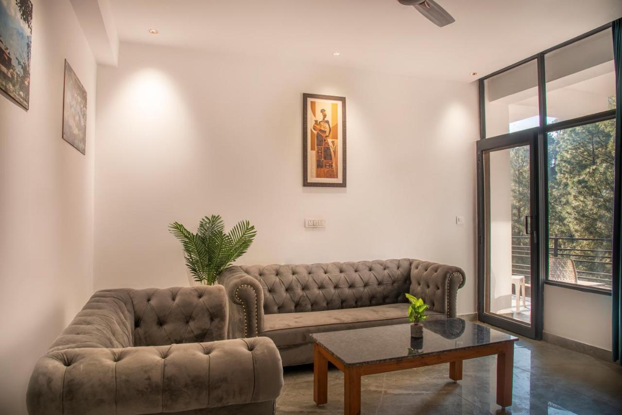 Bed and Breakfast Hillcrest Heights Касаулі Екстер'єр фото